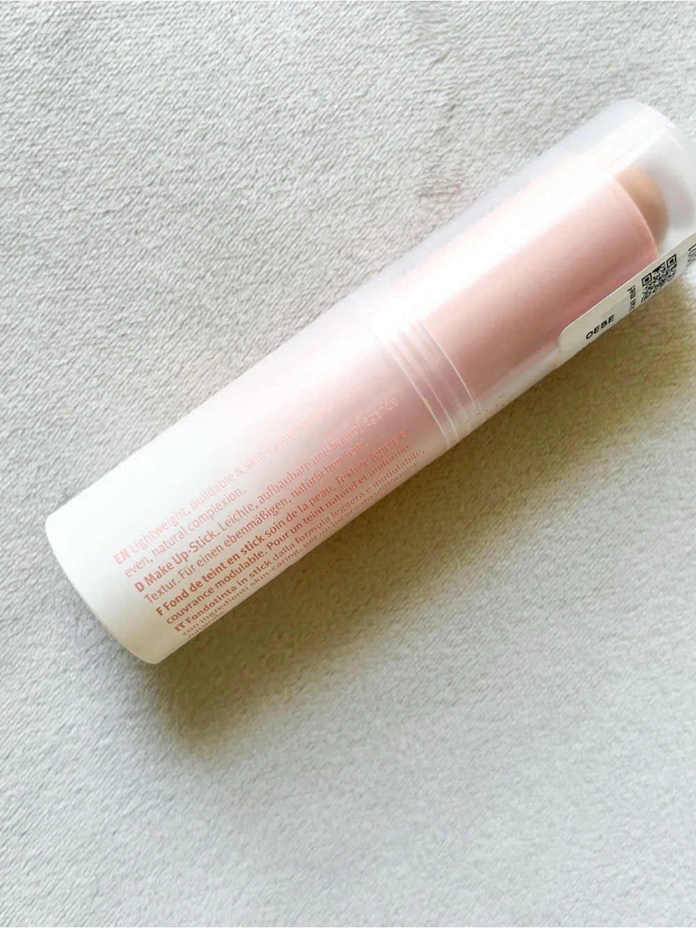 Essence Foundation Stick in Light Beige - 180